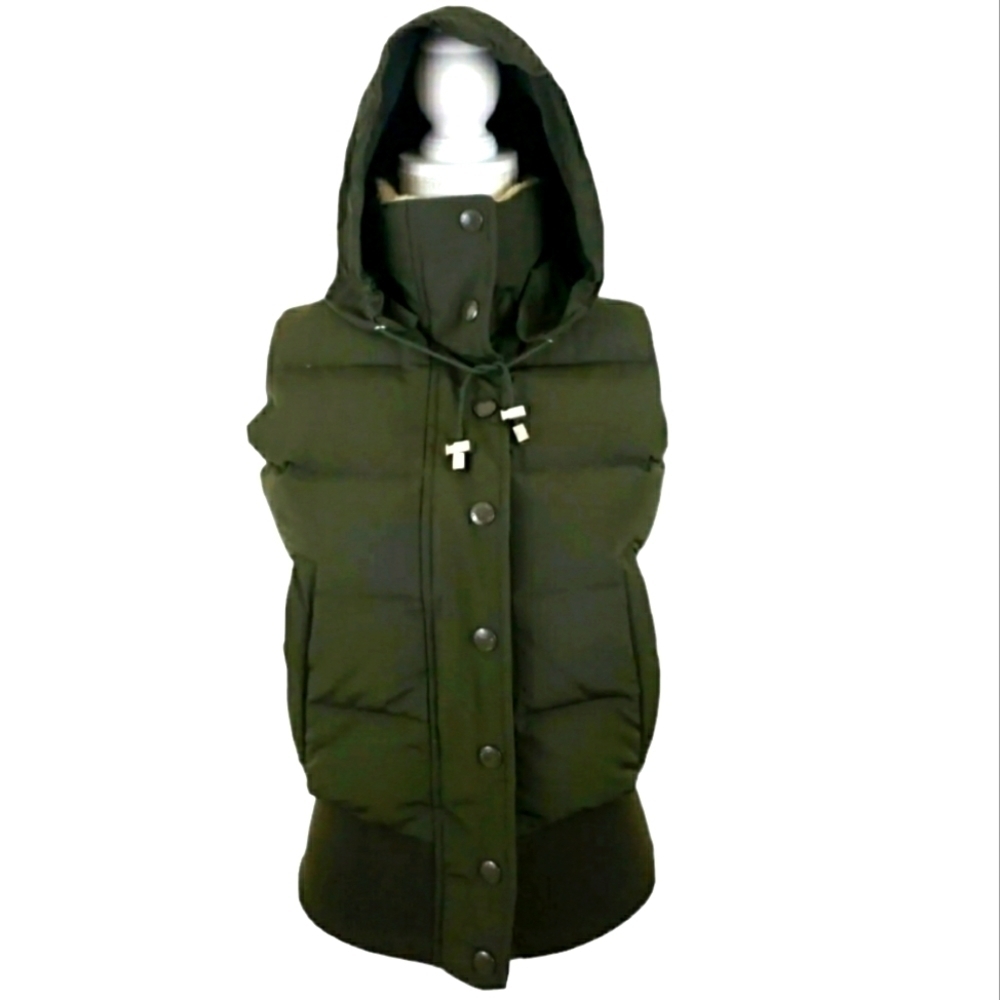 BANANA REPUBLIC~Sz. XS~Olive Green Puffer Vest Warm Cozy Comfy Short Zip-Up Hood